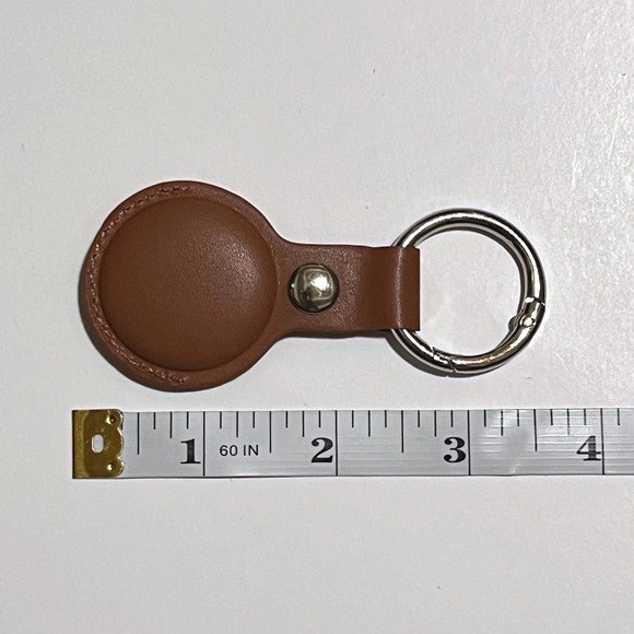 Airtag Holder Keychain Keyring 4-Pack For Luggage, Keys, Bags, Kids, Pets - Picture 4 of 5